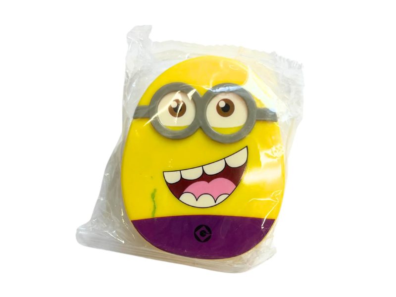 Estuche para lentes de contacto con figura de Minion, color: morado