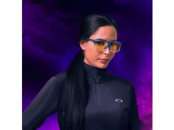 Oakley Helux Gafas de Sol OO 9285 05